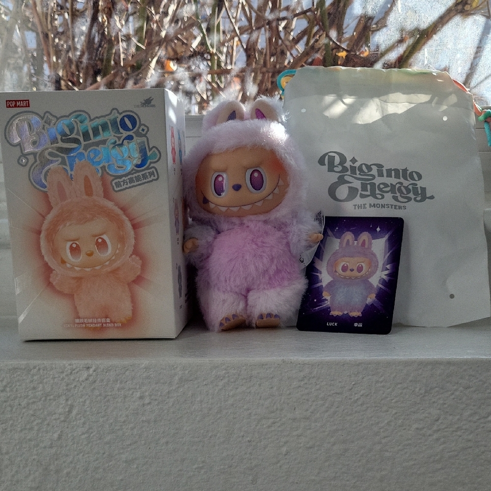 Bigmoto Energy Plush Toy - Pink and White